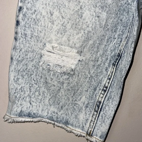 NWT Original Use Distressed Denim Skinny Jeans - Picture 2 of 7